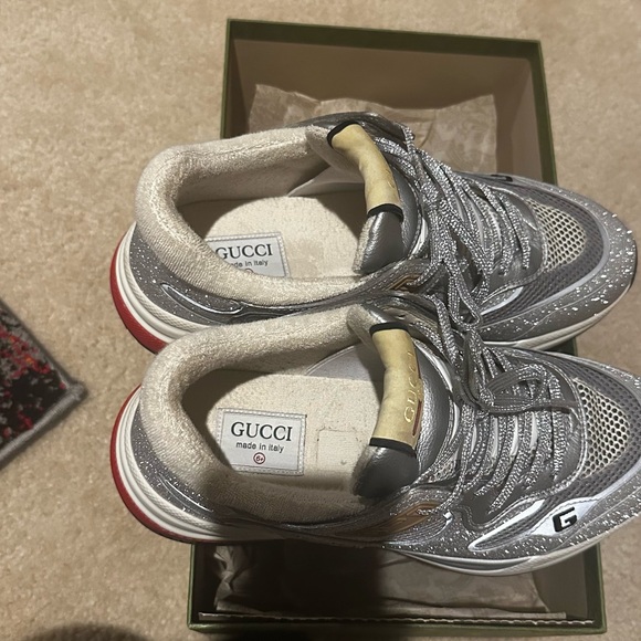 Gucci ultra space in immaculate state - Picture 12 of 13